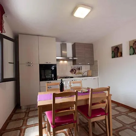 Two-bedroom In Siracusa Ii * Ognina